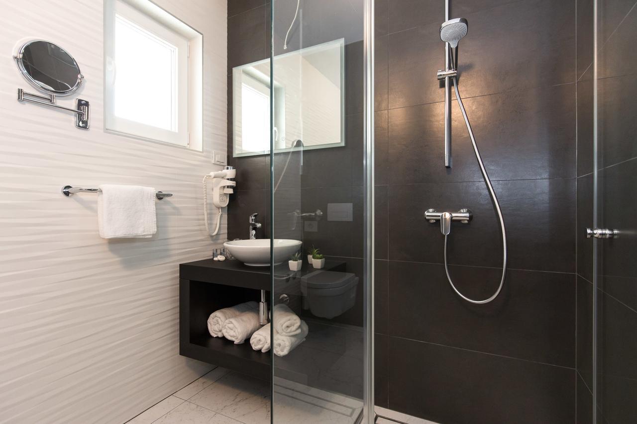 Pansion Leggero Bed & Breakfast Krk Town Exterior photo